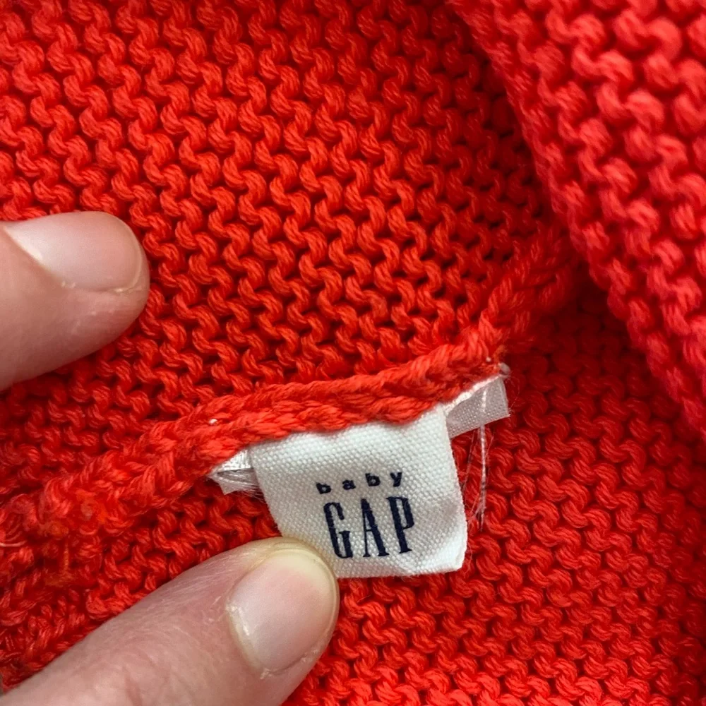 🌈 2/$15 Toddler Apple Knit Hat - Picture 2 of 2